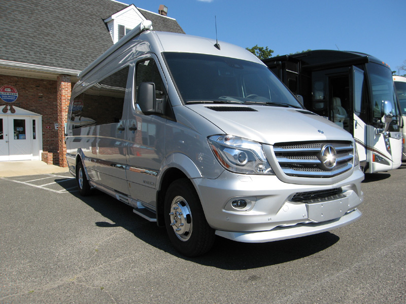 Interstate 3500 at Colonial Airstream