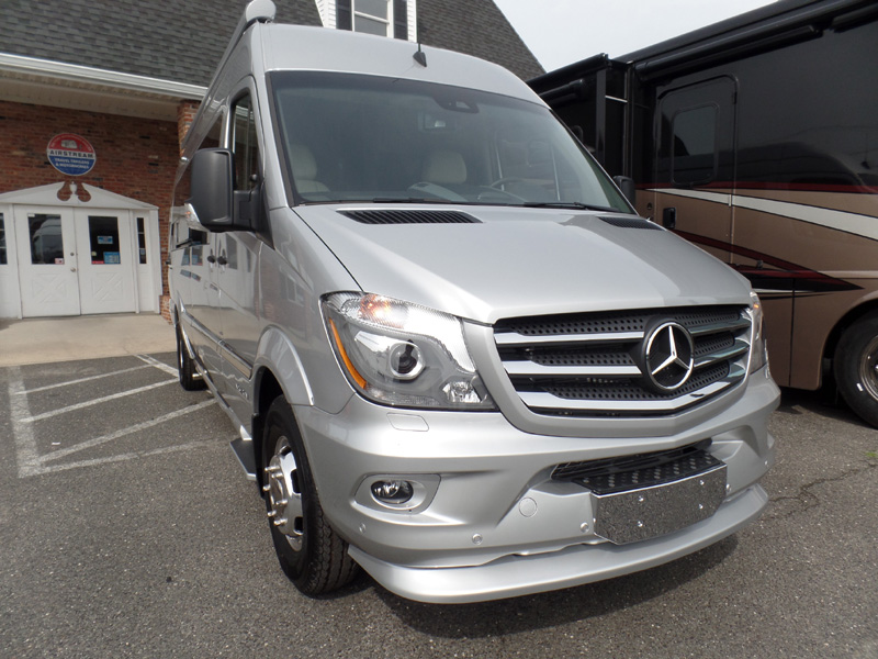 Interstate 3500 at Colonial Airstream