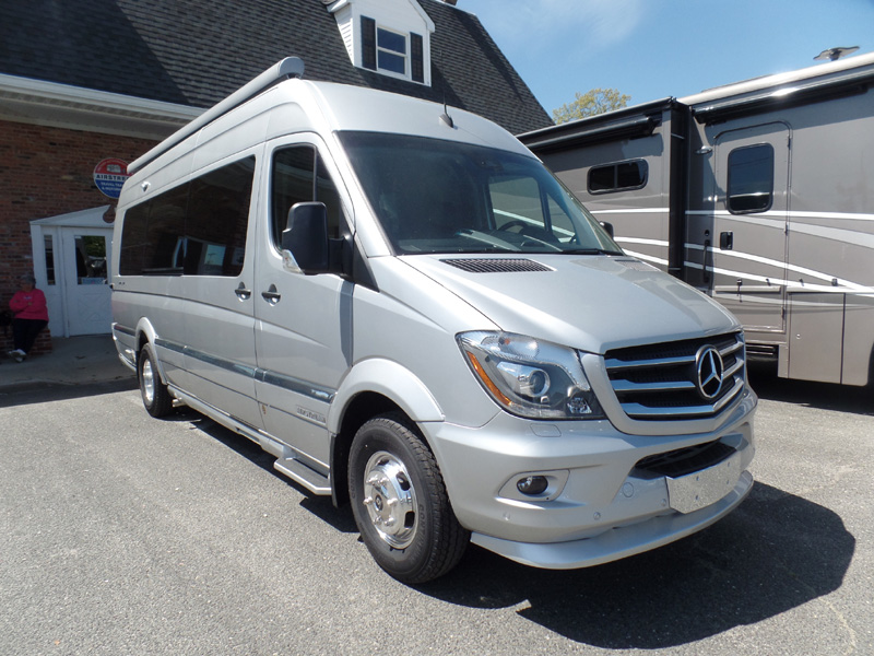 Interstate 3500 at Colonial Airstream
