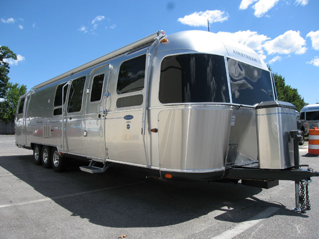 Classic Limited at Colonial Airstream