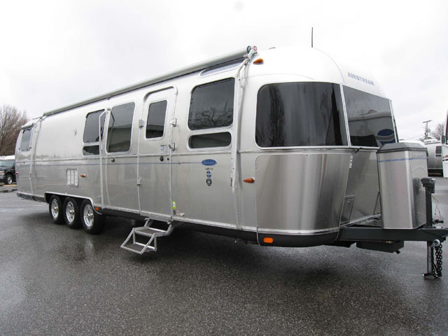 Classic Limited at Colonial Airstream