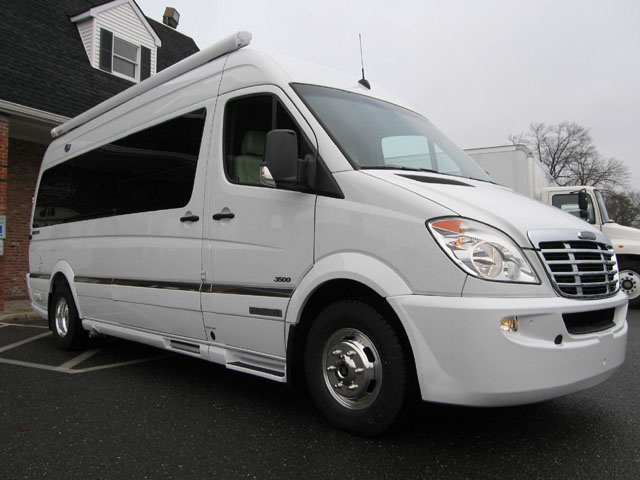 Interstate 3500 at Colonial Airstream