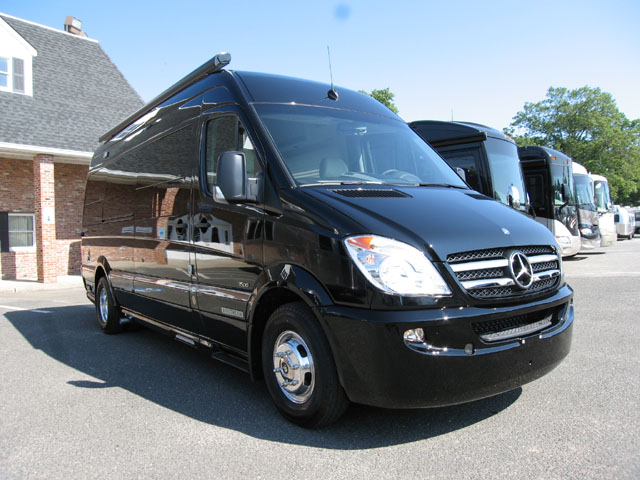 Interstate 3500 at Colonial Airstream
