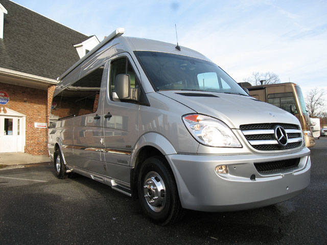 Interstate 3500 at Colonial Airstream