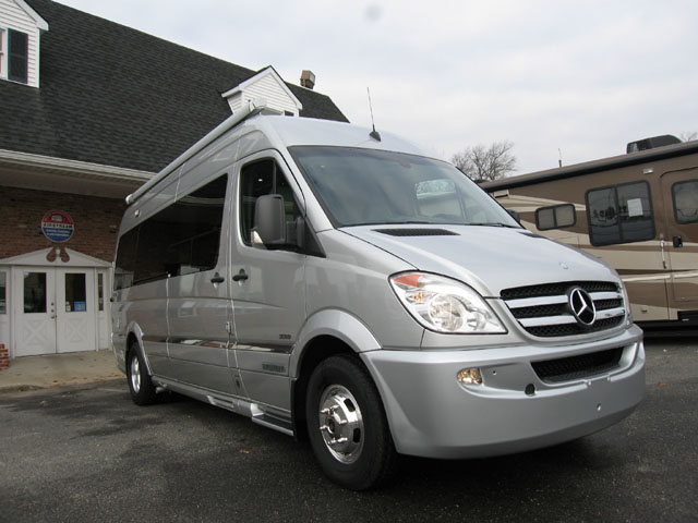 Interstate 3500 at Colonial Airstream