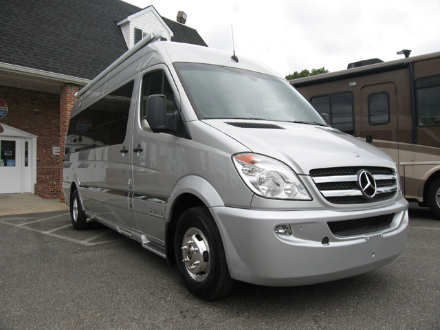 Interstate 3500 at Colonial Airstream