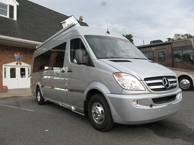Interstate 3500 at Colonial Airstream