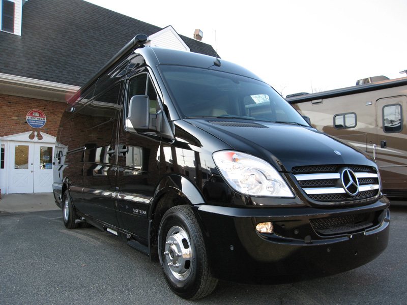 Interstate 3500 at Colonial Airstream