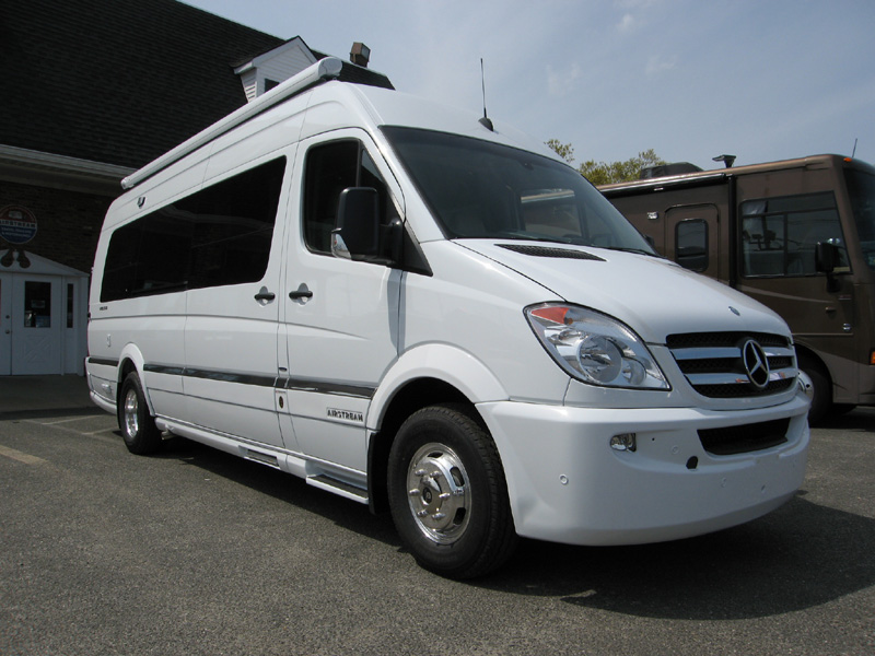 Interstate 3500 at Colonial Airstream
