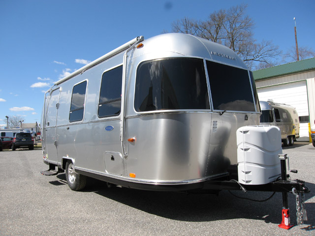 9436 Medium