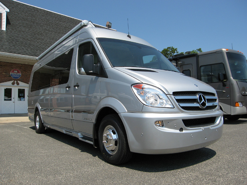 Interstate 3500 at Colonial Airstream