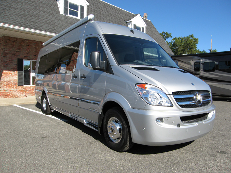 Interstate 3500 at Colonial Airstream