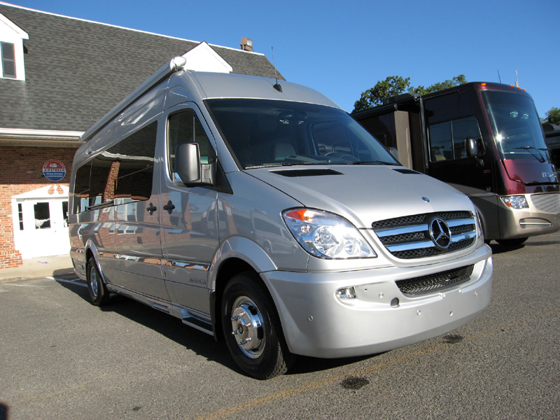 Interstate 3500 at Colonial Airstream