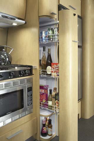 04_panamerica_pantry