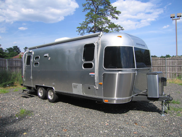 8106 

Medium