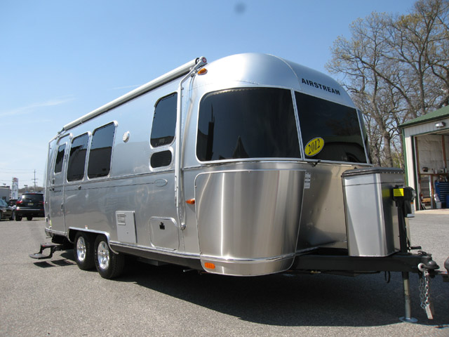 Colonial Airstream