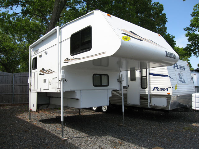 8837b Medium