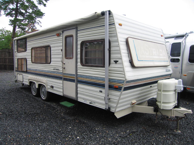 7496b Medium