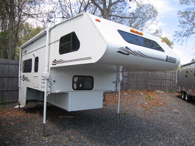 8221a Medium