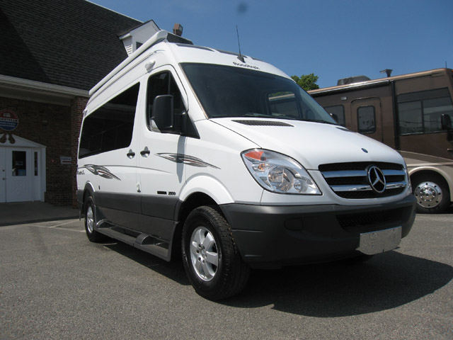 Colonial Roadtrek