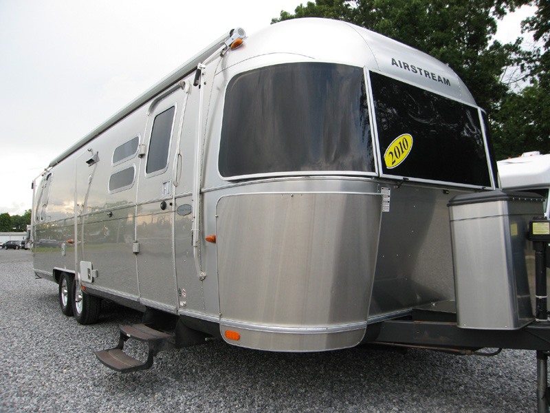 Colonial Airstream