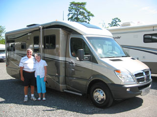 Winnebago Navion iQ 24DL