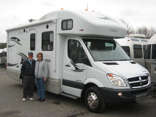 Winnebago Itasca Navion 24A