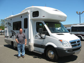 Winnebago Itasca Navion 24K