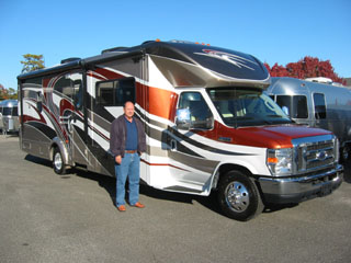 Winnebago Itasca Cambria 30C