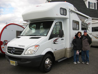 Itasca Navion 24M By Winnebago