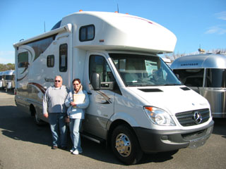 Itasca Navion 24J By Winnebago